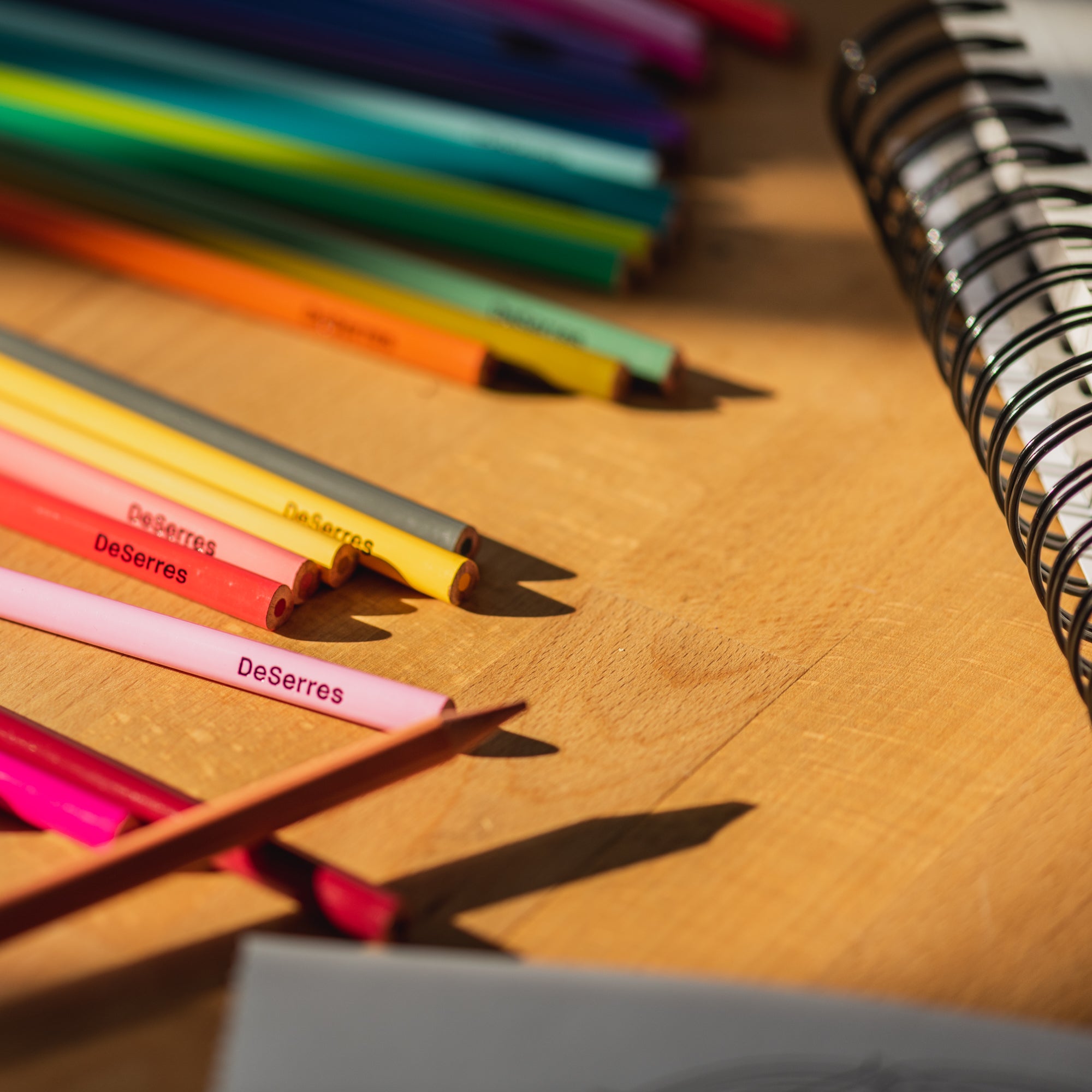 Artisto 180-Piece Coloured Pencil Set - Unleash Your Creativity!