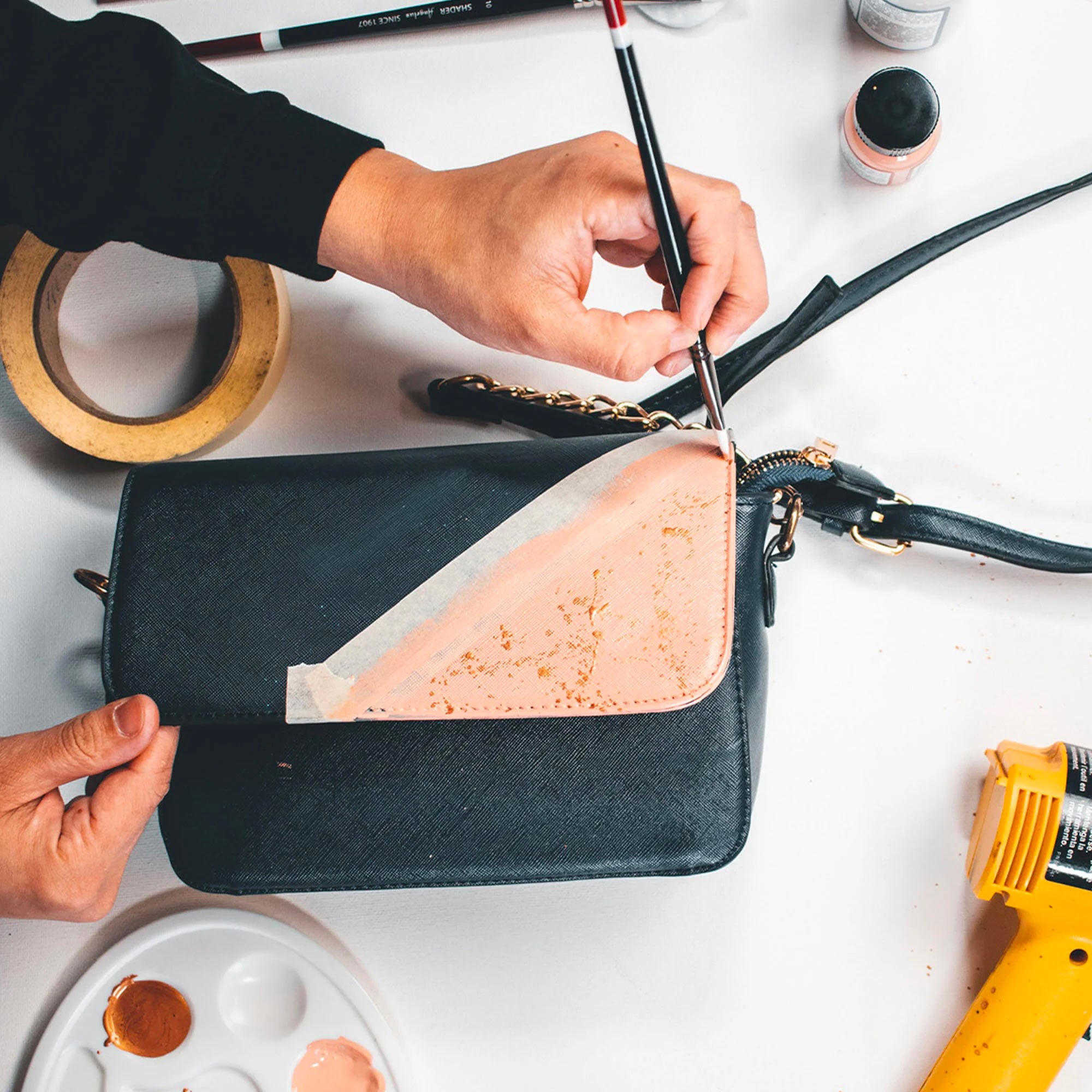 Stunning Acrylic Leather Paint - Magenta: Transform Your Leather Now!