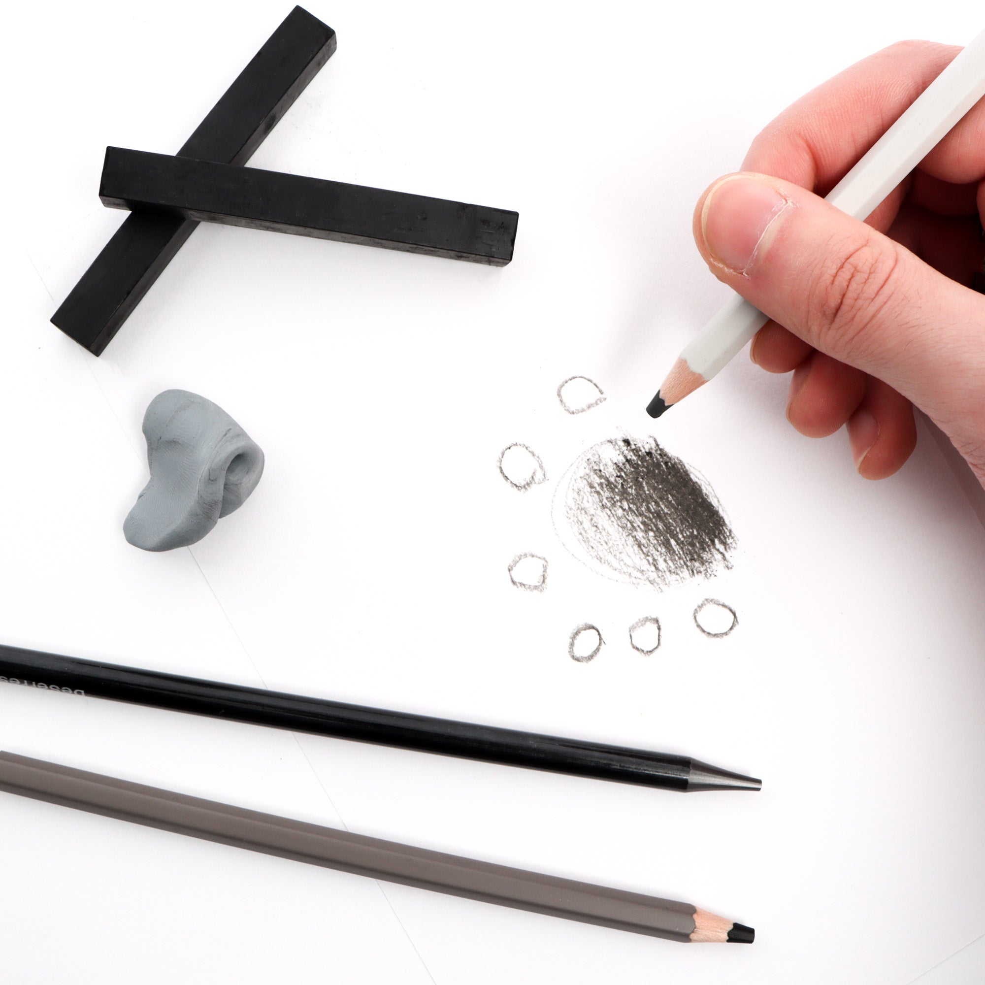 DeSerres 18-Piece Premium Sketch Kit: Unleash Your Creativity!