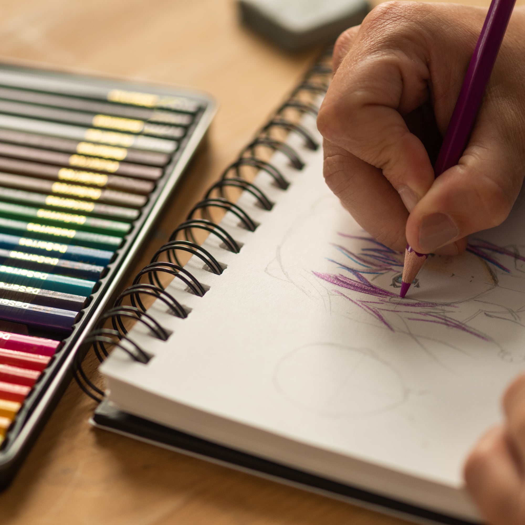 Artisto 24-Pack Professional Coloured Pencils - A Must-Have for Colouring Lovers