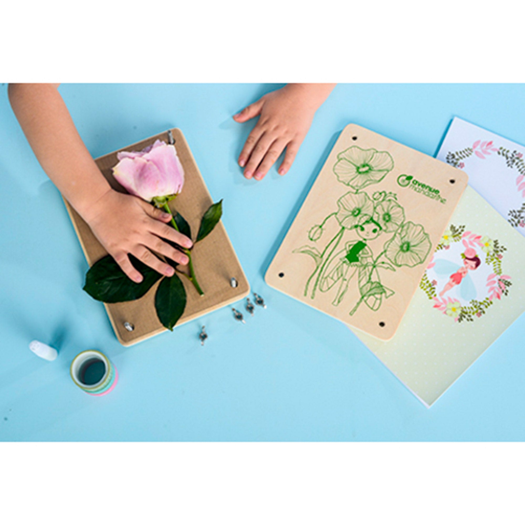 Enchanting Flower Press & Herbarium Creative Kit