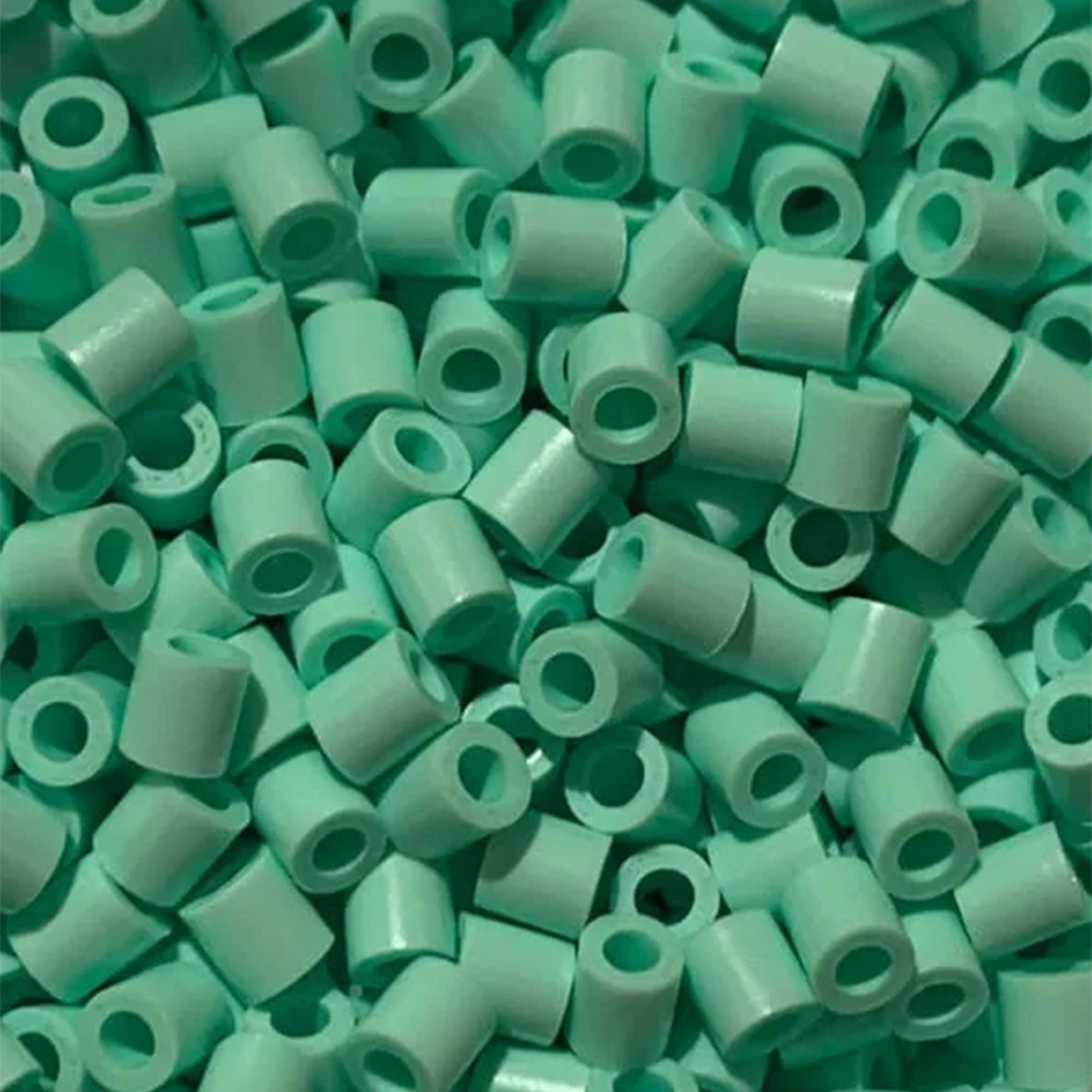 1,000-Piece Hama Midi Beads - Delightful Pastel Mint