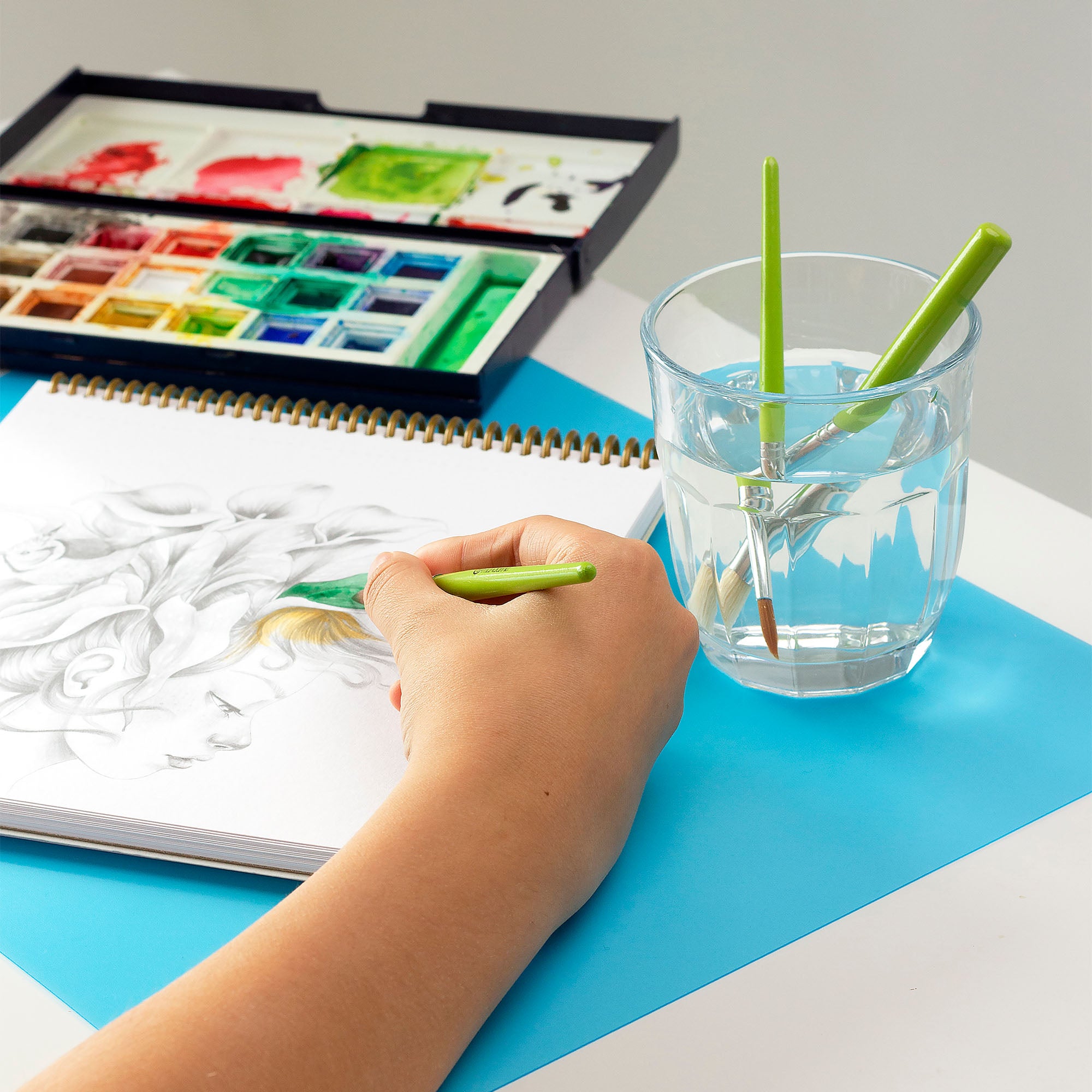 10-Pack Polypropylene Placemats for Mess-Free Fun