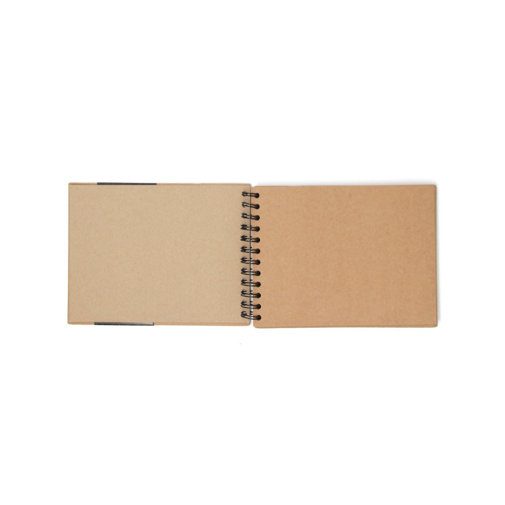 Personalizable 21 x 16 cm Kraft Album - Unleash Your Creativity!