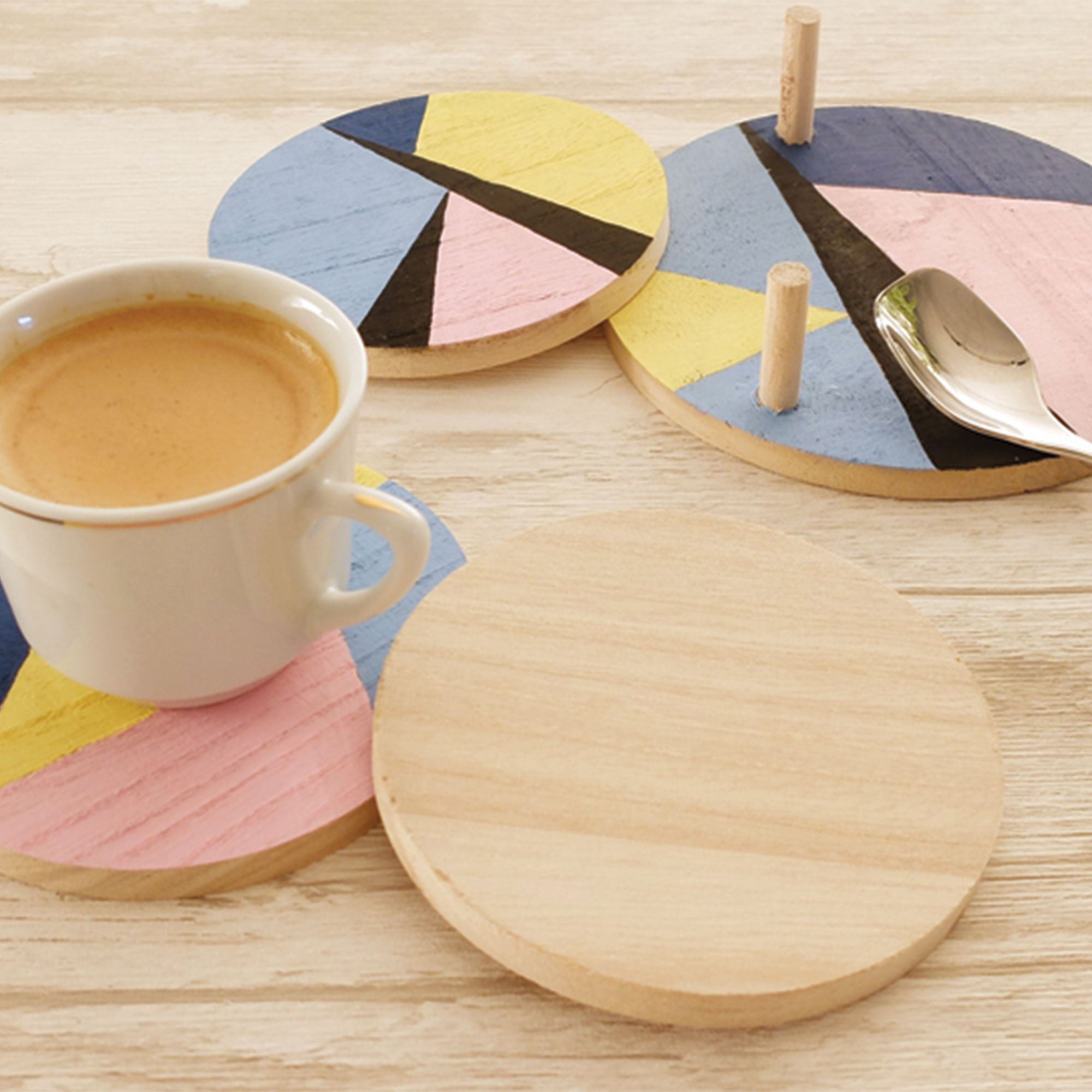 Charming 4-Piece Pawlonia Wooden Coaster Set - 12.5 x 12.5 x 1 cm