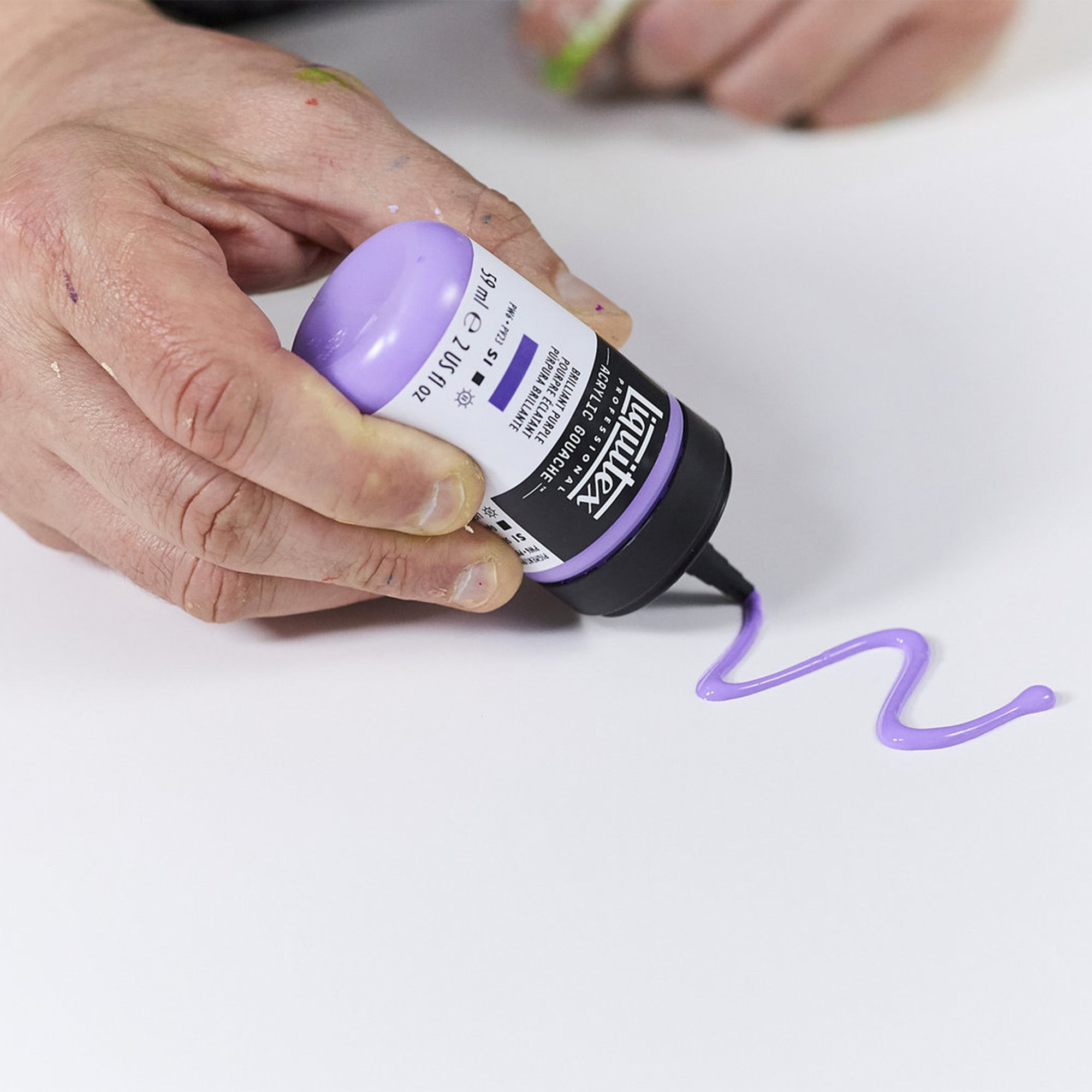 Gorgeous Emerald Green Acrylic Gouache: Low Viscosity, 59 ml - Grab Yours Now!